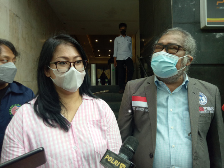 Menghalangi Bertemu Anak, Mantan Suami dan Seorang Polisi Dilaporkan ke Polda Metro