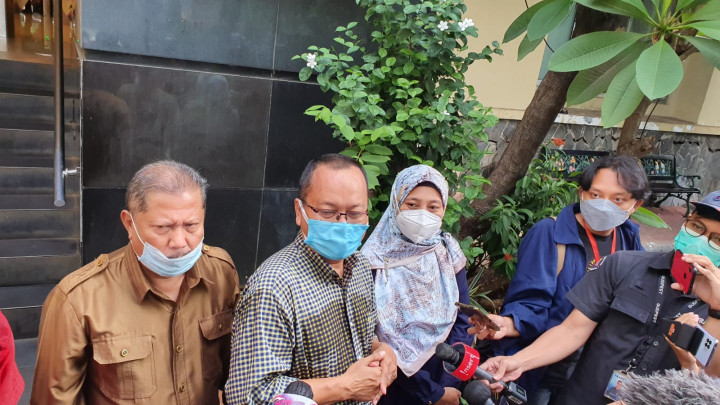 Korban Penipuan CPNS Mengaku Diintimidasi Farhat Abbas