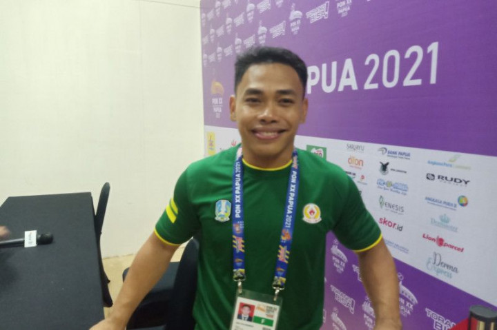 Eko Yuli Sabet Emas Angkat Besi PON Papua