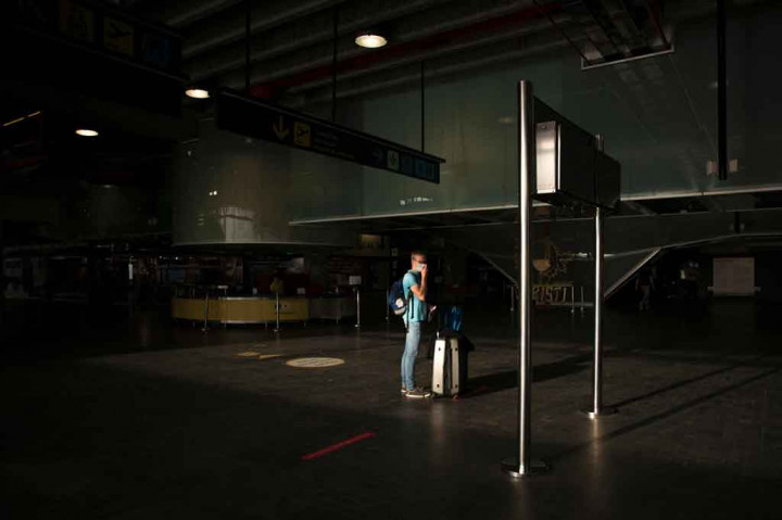 Awan Abu Vulkanik Cumbre Vieja Paksa Penutupan Bandara