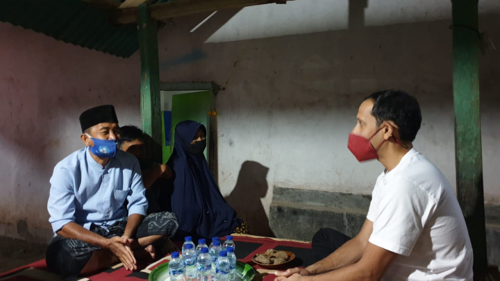 Kunjungan Kerja ke NTB, Nadiem Nginap di Rumah Guru Honorer