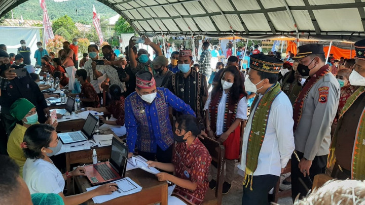 Pasar Modal Indonesia Siapkan 50 Ribu Dosis Vaksin di Manggarai Barat