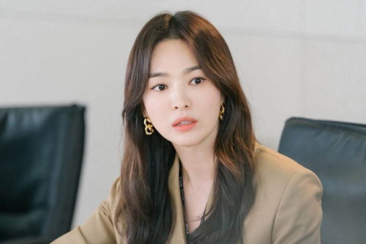 Song Hye Kyo Jadi Wanita Karier dalam Drakor Romantis