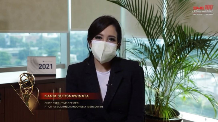 Sukses Hadapi Pandemi, Medcom.id Sabet SME100 Awards 2021