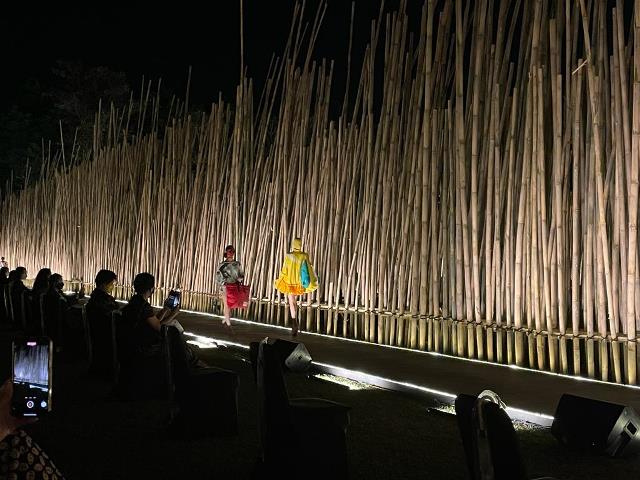 LAKON Indonesia bekerja sama dengan Kemenparekraf dan JF3, menggelar GANTARI di komplek Candi Prambanan. (Foto: Dok. LAKON Indonesia)