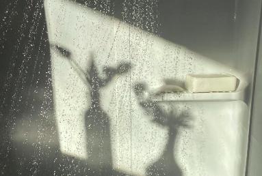 Kok Bisa Muncul Banyak Ide Kreatif saat di Kamar Mandi? Ini Penjelasan Ilmiahnya