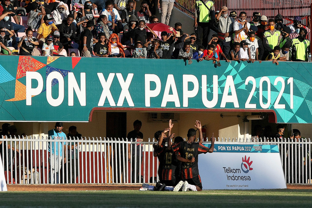 Sepak Bola Putra PON Papua: Bungkam Kaltim, Papua Tantang Aceh di Final