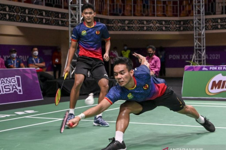 Bungkam DKI, Jabar Sabet Emas Bulu Tangkis Ganda Putra PON Papua