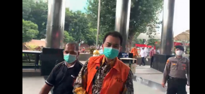 Populer Nasional: Pengakuan Azis Syamsuddin Soal Orang Dalam di KPK Hingga Denda Prokes