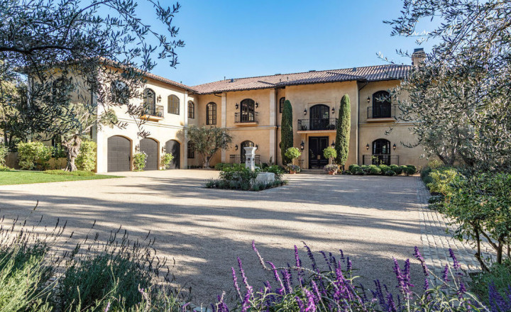 Populer Properti, Hunian Mewah Pengusaha Kursi Pijat Seharga Rp916 Miliar hingga Jenis Pondasi Rumah