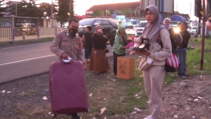 Atlet PON XX Pulang Naik Bus, Pemkab Ciamis: Inisiatif Sendiri