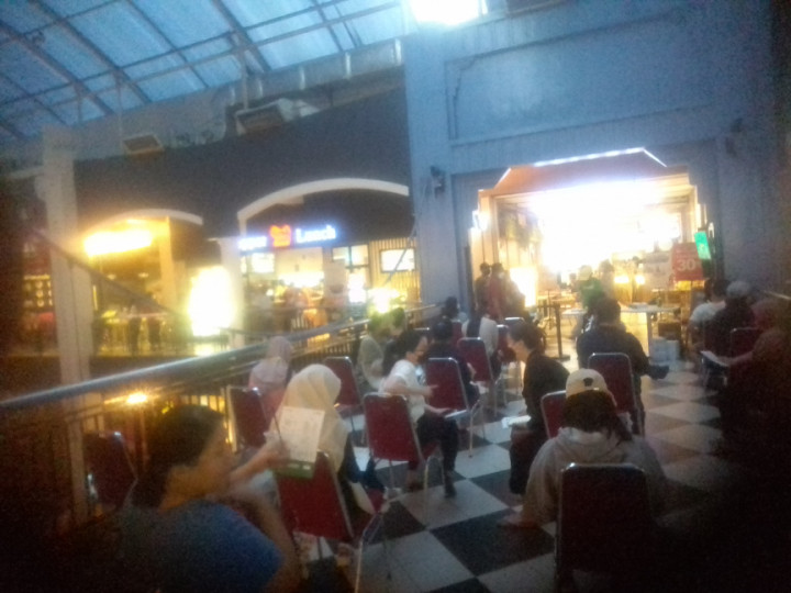 Kerumunan di Subway Citos, Pengelola Dapat Sanksi Teguran