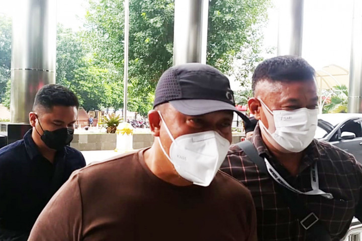 Terjaring OTT, Rombongan Bupati Musi Banyuasin Tiba di KPK