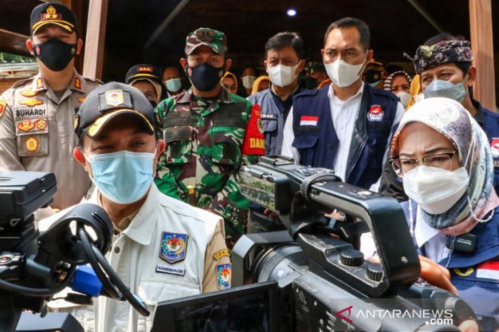 Pantau Pilkades 170 Desa di Purwakarta, Kemendagri Pastikan Prokes