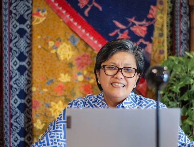 Wakil Ketua MPR RI, Lestari Moerdijat mengatakan upaya pengendalian covid-19 tidak akan berhasil tanpa peran aktif seluruh elemen masyarakat.  (Foto: Dok. Instagram Lestari Moerdijat/@lestarimoerdijat)