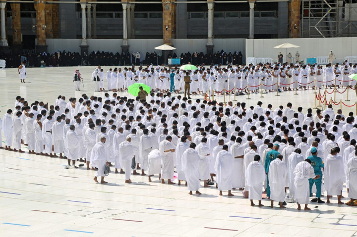 3 Foto Terpopuler: Arab Saudi Longgarkan Pembatasan Covid-19 hingga Menlu Kulit Hitam Pertama AS Meninggal