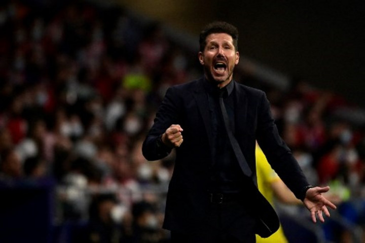 Ini Alasan Diego Simeone Ogah Jabat Tangan dengan Klopp