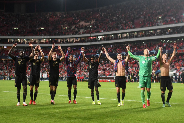 Benfica Vs Bayern Muenchen: Die Roten Libas As Aguias 4-0