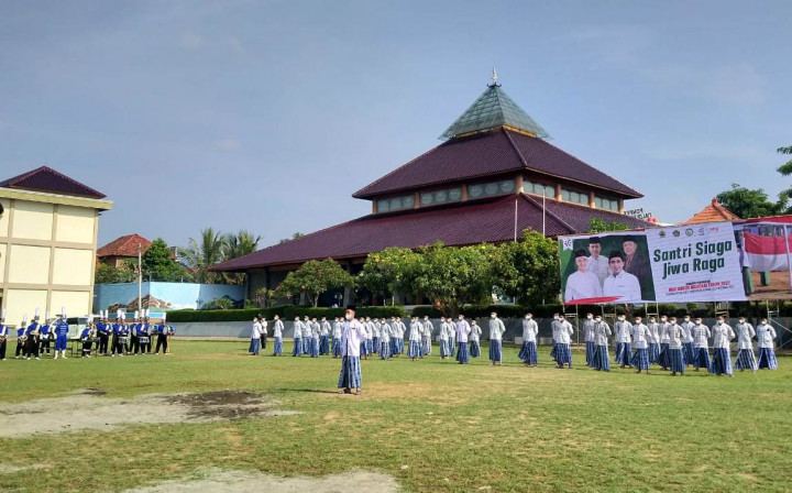 Santri Masa Kini Berjihad Melawan Covid-19