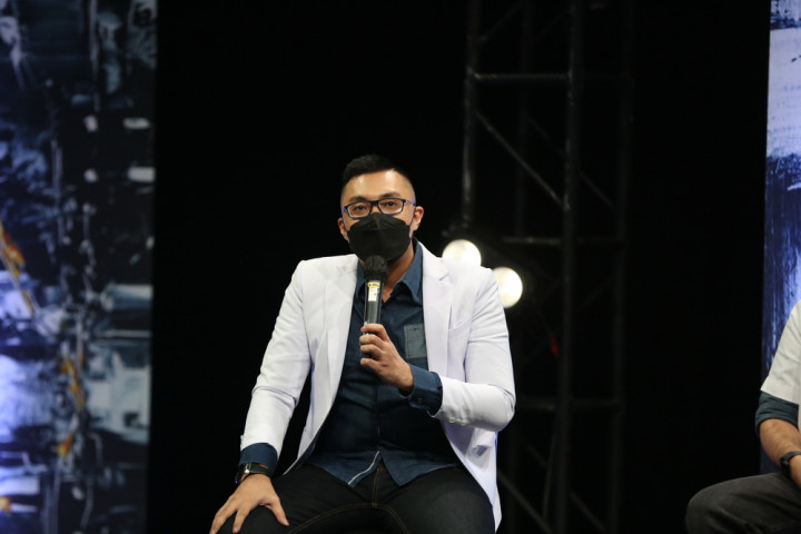 Slank Belajar dari Dokter Gia Pratama Tuangkan Permasalahan Melalui Buku