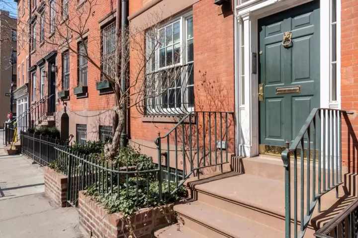 Sambut Kelahiran Anak, Suami Scarlett Johansson Jual Apartemen Rp35 Miliar