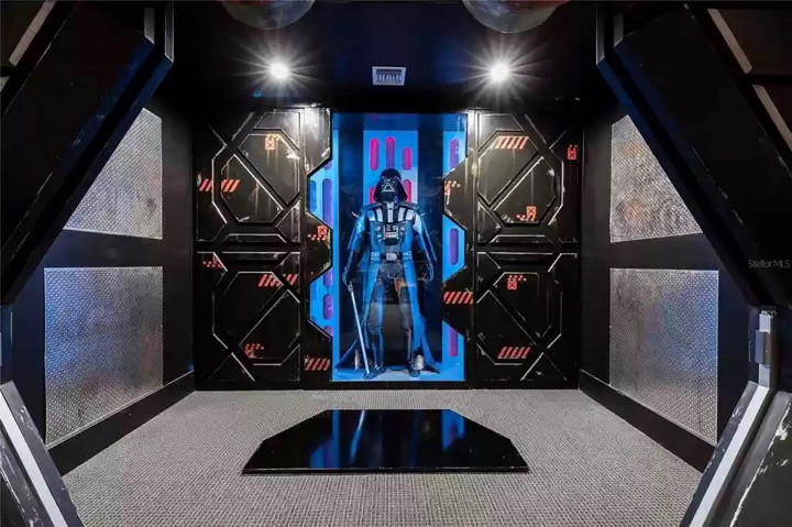 Populer Properti, Rumah Star Wars Dijual Rp162 Miliar hingga Feng Shui Kamar Mandi