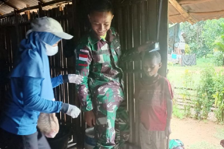 Anak di Perbatasan RI-PNG Dapat Pelayanan Kesehatan