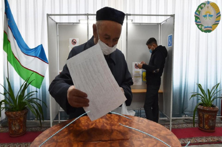 Pemilu Uzbekistan Dimulai, Petahana Diprediksi Tetap Berkuasa