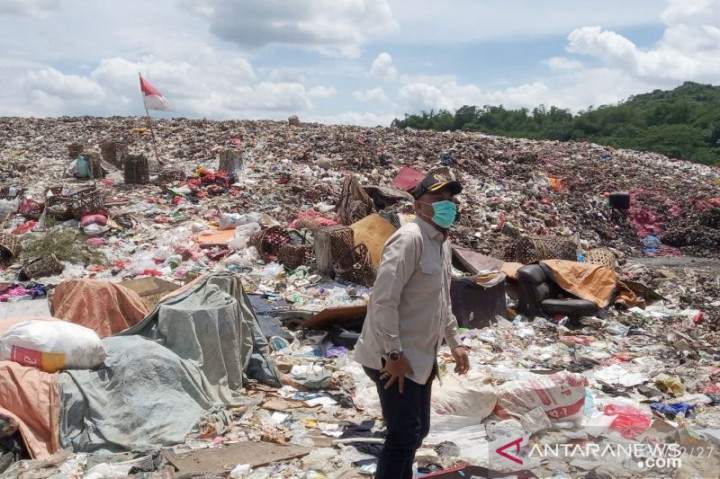 Pemkab Bogor Bayar Rp32,5 Juta Per Hari untuk Buang Sampah di TPPAS Nambo