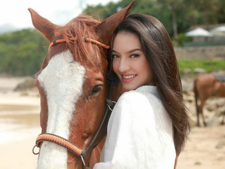 Raline Shah Kerja Bareng Kate Winslet di Film, Tayang di Netflix