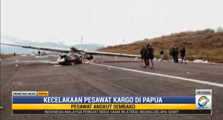 Pesawat Kargo Jatuh, Bandara Aminggaru Ilaga Ditutup Sementara