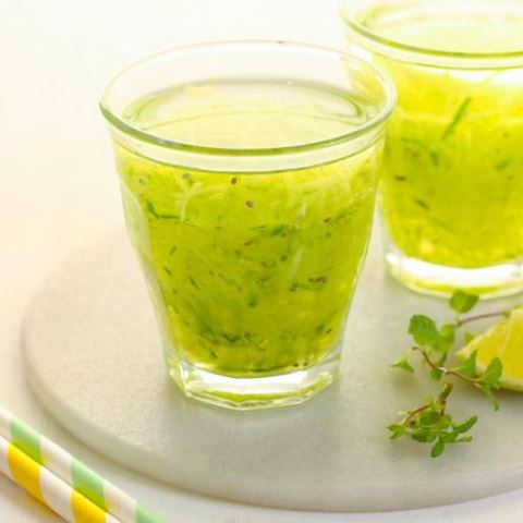 Berikut resep membuat es mentimun dengan jeruk nipis yang pasti sehat dan menyegarkan. (Foto: Dok. Endeus TV)