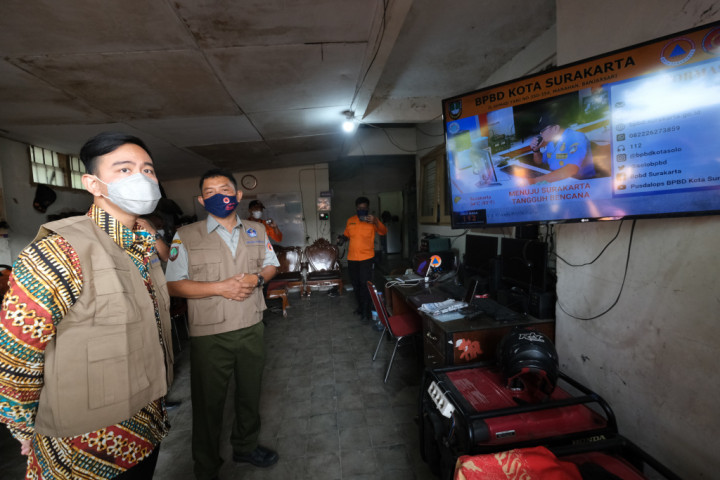 Gibran Ingatkan Warga Solo terkait Ancaman Gelombang Ketiga Covid-19