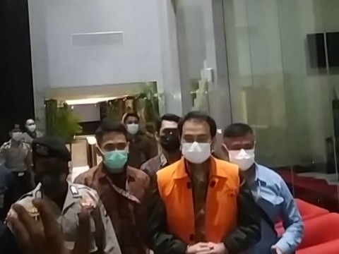 MAKI Ragukan Azis Syamsuddin Pinjami Duit ke Robin