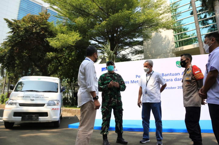 Astra Serahkan 2 Unit Mobil Vaksinasi kepada Polres Metro dan Kodim Jakarta Utara