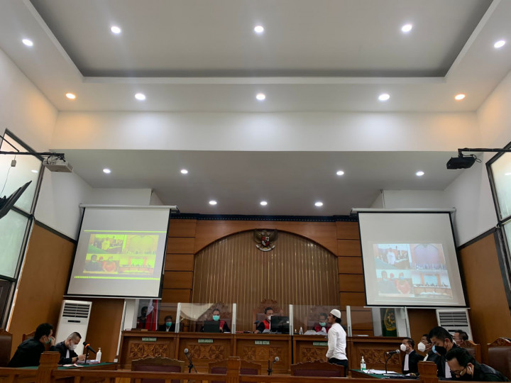 Ini Kronologi Jelang Unlawful Killing Laskar FPI di <i>Rest Area</i> Tol Jakarta-Cikampek