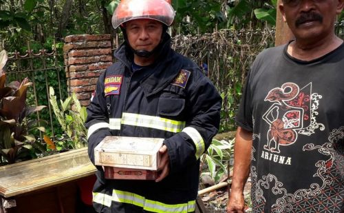 Pabrik Rokok Rumahan di Malang Ludes Terbakar, Alquran Ini Masih Utuh
