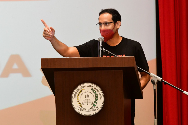 Nadiem Jamin Pemerintah Pusat Siapkan Anggaran Gaji Guru PPPK