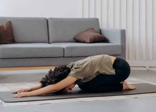 Berikut ini manfaat stretching untuk kesehatanmu. (Foto: Ilustrasi/Pexels.com)