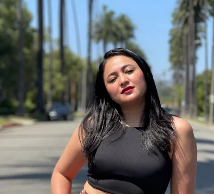 Idap Bipolar, Marshanda Suntikkan Obat untuk Kuda di Amerika