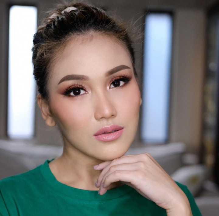 Sakitnya Hati Ayu Ting Ting saat Mantan Suami Minta Tes DNA Anak