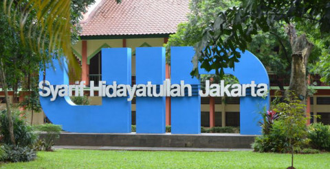 UIN Jakarta Raih Predikat Perguruan Tinggi Menuju Informatif