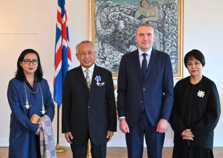 Islandia Anugerahi Order of The Falcon kepada Wakil Ketua Wantim Partai Nasdem