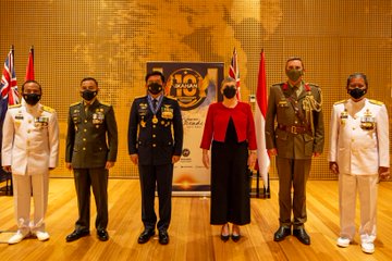 Indonesian Military Commander Receives Australian Honour