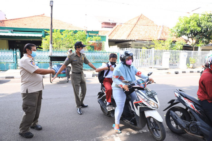 Satpol PP Kota Tangerang Tak Mengendurkan Pemantauan Prokes