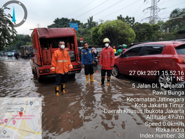 Hujan Deras, Jalan Depan Apartemen Patria Jaktim Tergenang
