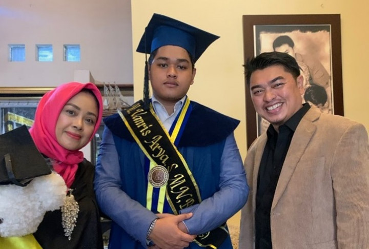Vanris Arya Saputra Jadi Wisudawan Termuda ITB, Masih Berusia 19 Tahun