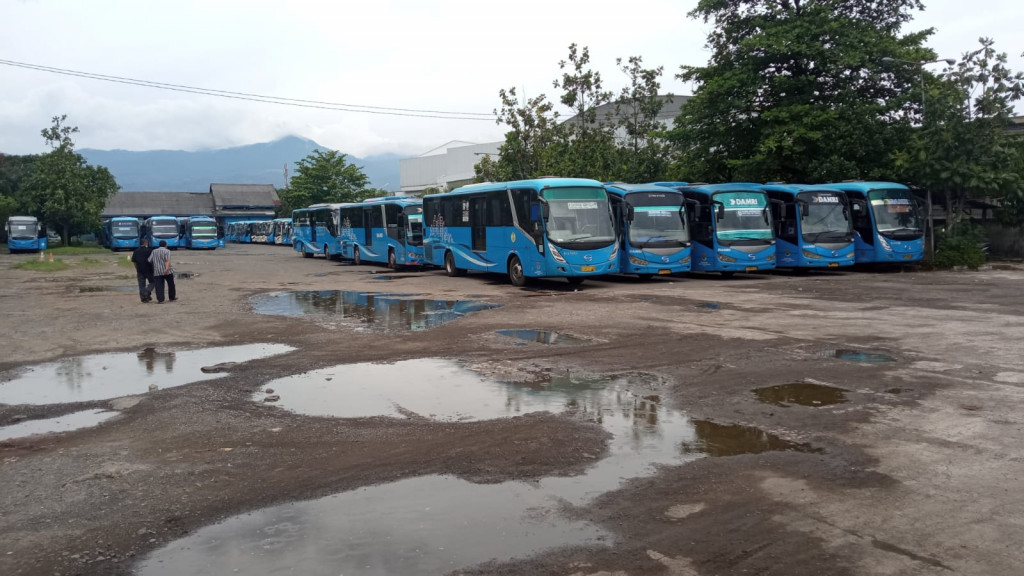 Situasi pangkalan bus DAMRI. Medcom.id/ Roni Kurniawan