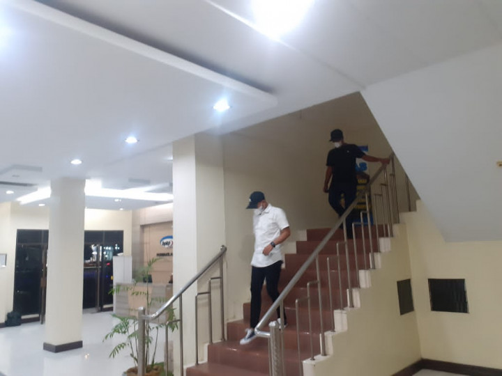 2 Anak Bupati Nagan Raya Bungkam, Usai Diperiksa KPK Terkait Proyek PLTU