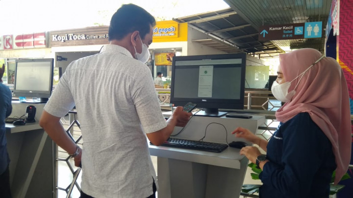 Bandara Makassar Mulai Berlakukan Harga PCR Terbaru